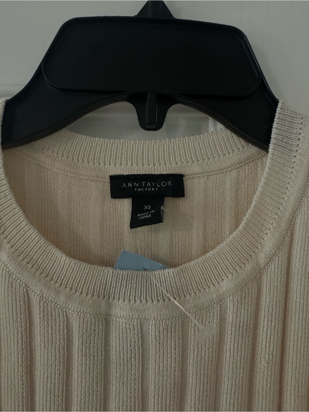 Ann Taylor Ribbed Tank - Picture 2 of 5